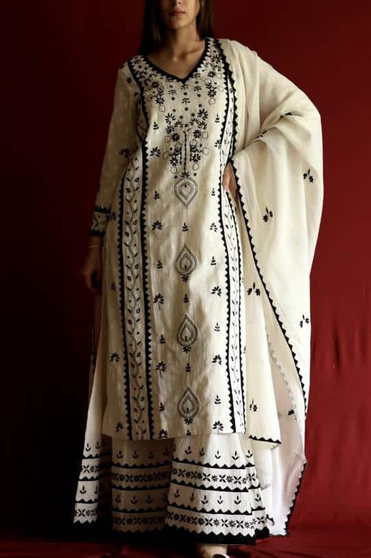 Black & White Daraz Cotton Fine Chikankari Dupatta