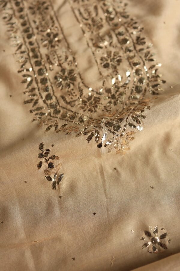 Chanderi Mukaish Badla Unstitched Chikankari Unisex Kurtas - Image 6