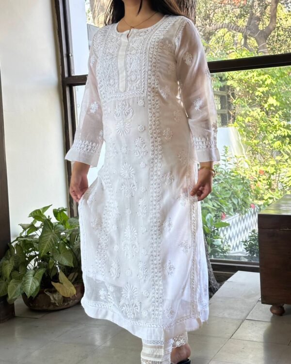 Kota Chikankari Kurta - Image 3