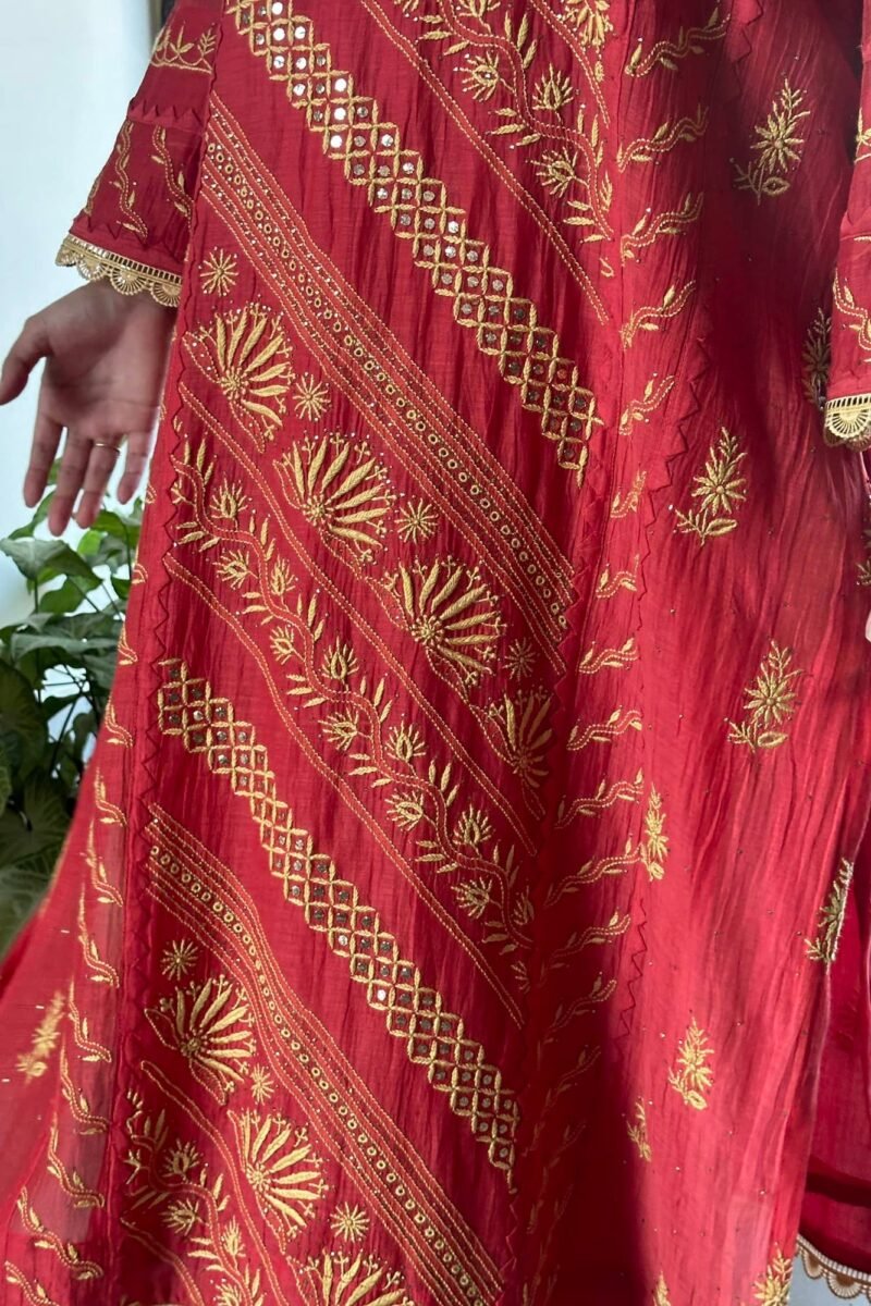 Malmal Mukaish Kamdani Chikankari Stitched Kurtas Dupatta Set