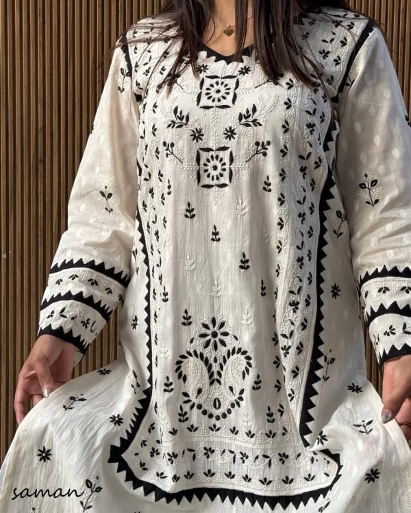 Monochrome Applique Cotton Kurta - Image 3