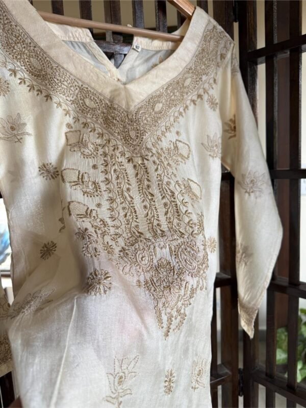 Mulberry Silk Resham Chikankari Ready To Wear Kurta - Image 7