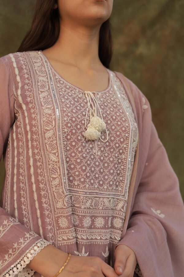 Light Mauve Mulmul Pearl White Chikankari Ready To Wear Kurta Dupatta Set - Image 3