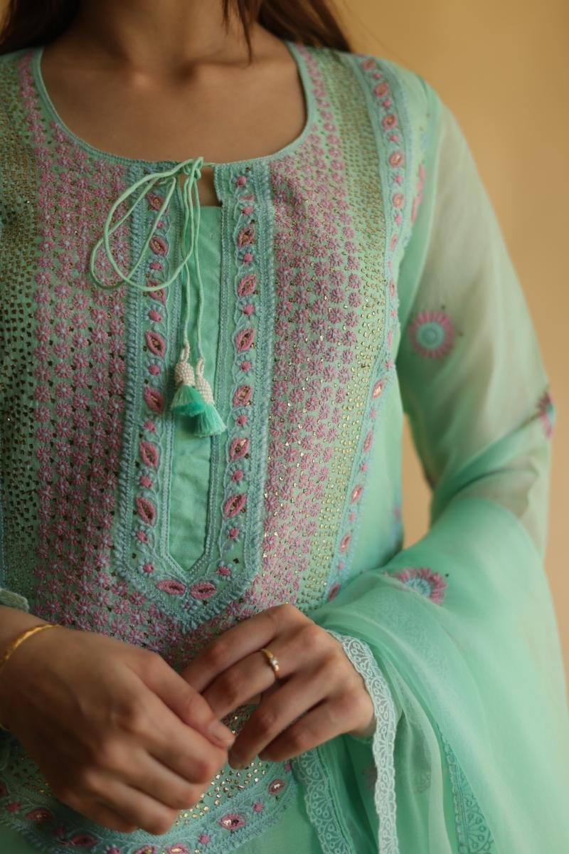 Sea Green Mukaish Kamdani Noor Organza Chikankari Kurta Set