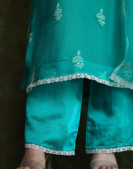 Teal Green Mukaish Kamdani Noor Organza Chikankari Kurta Set