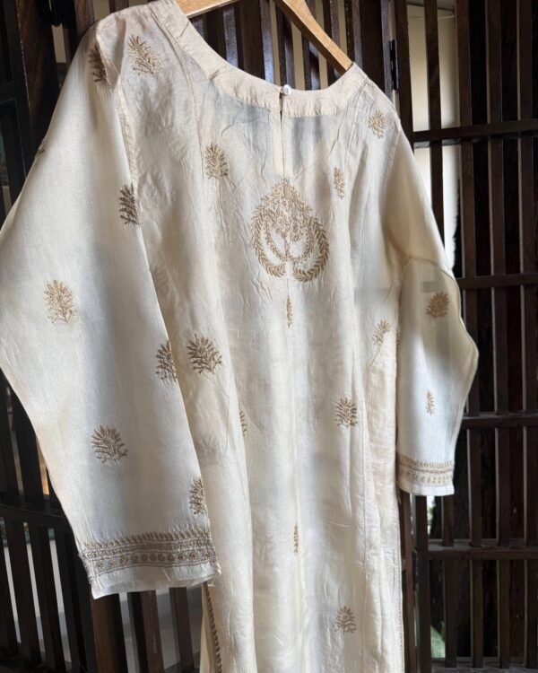 Mulberry silk resham Chikankari kurta - Image 5